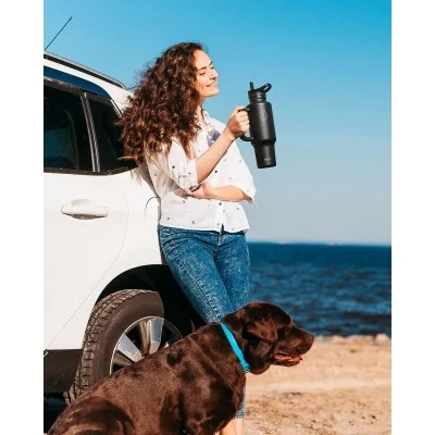 Buzio Trophy Series Handled Water Bottle for Car 1.2L - Black